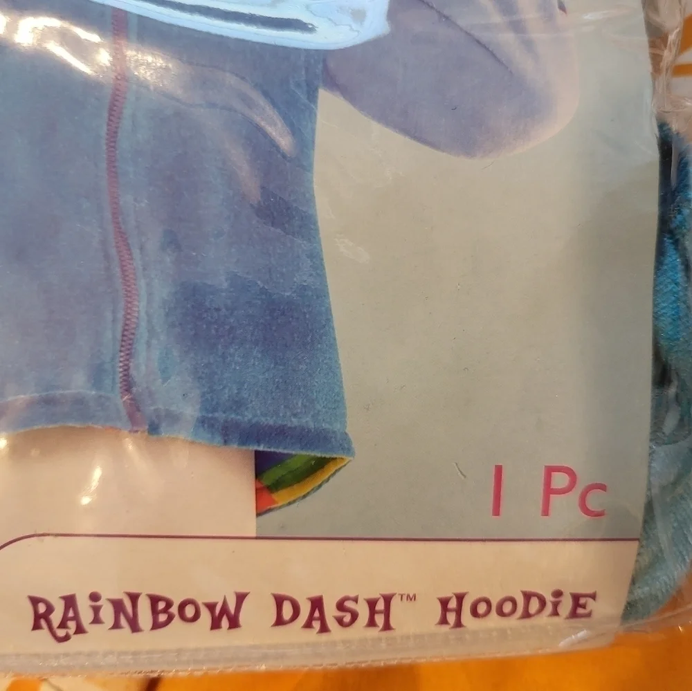 New In package child Med 8-10 Rainbow Dash Hoodie